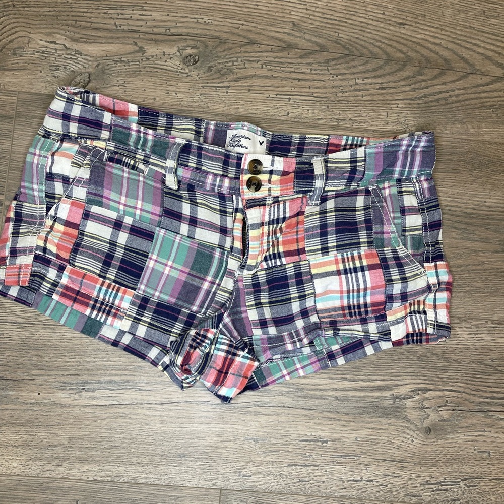 American Eagle Plaid Shorts- Women’s size 4